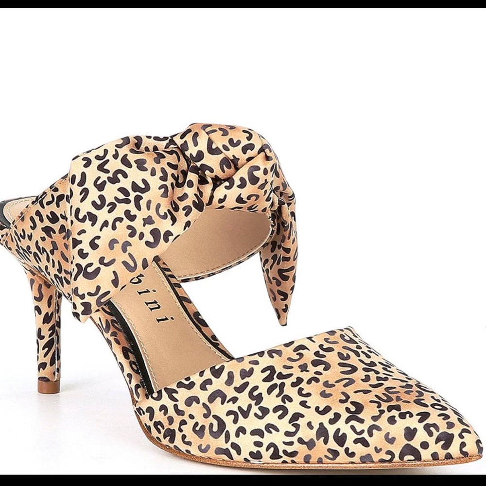 Gianni Bini Raynee style cheetah print heels